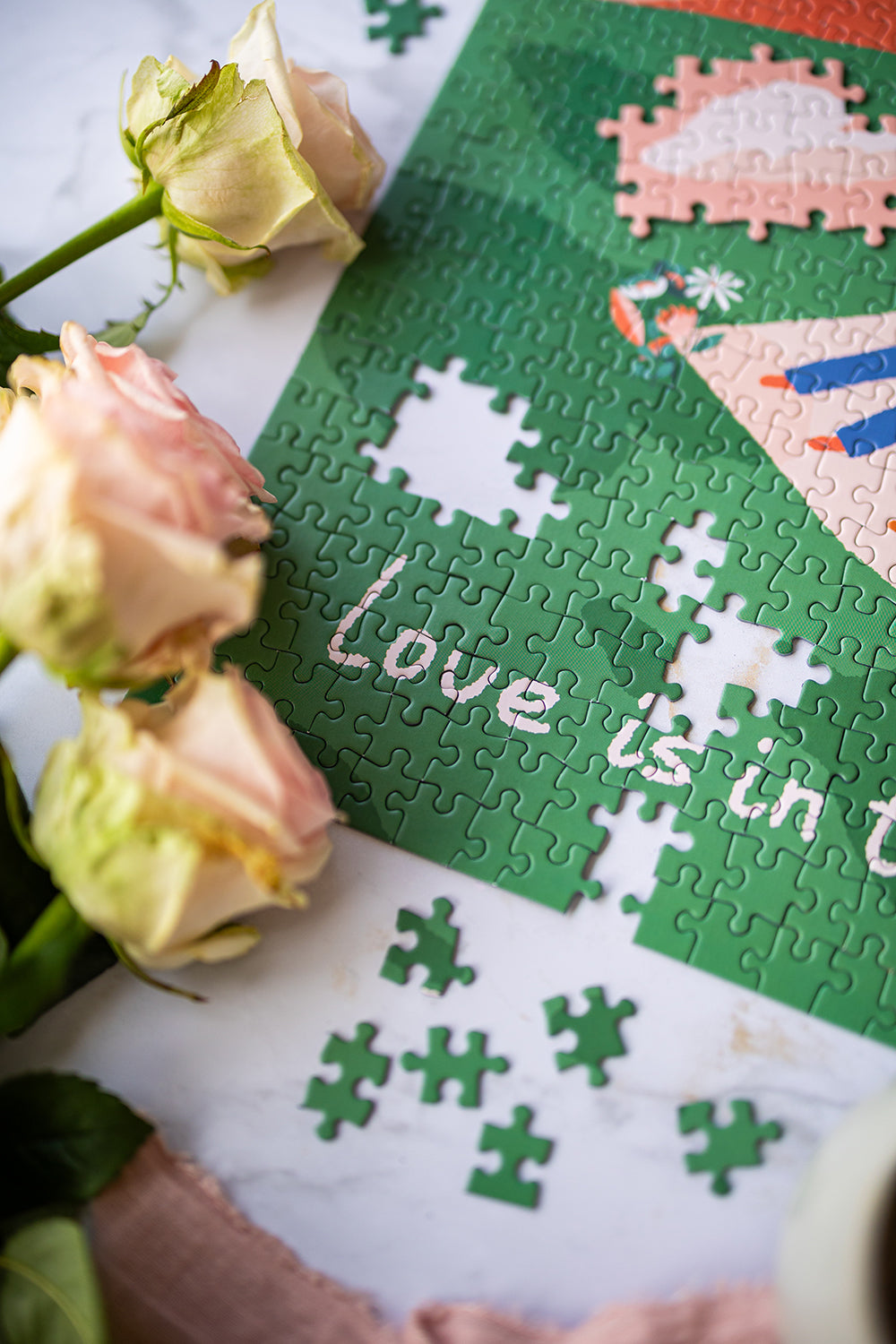 maison-joliette-puzzles-love-is-in-the-air-puzzle-500-teile image 6