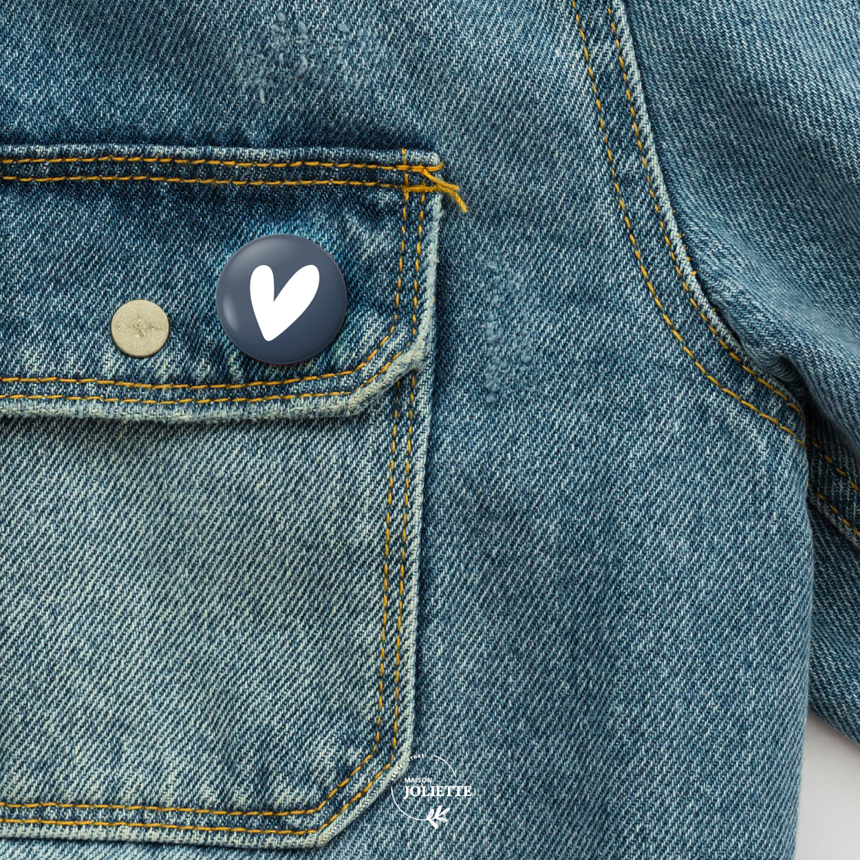 maison-joliette-love-coeur-bleu-badge-blaues-herz-32-mm image 3