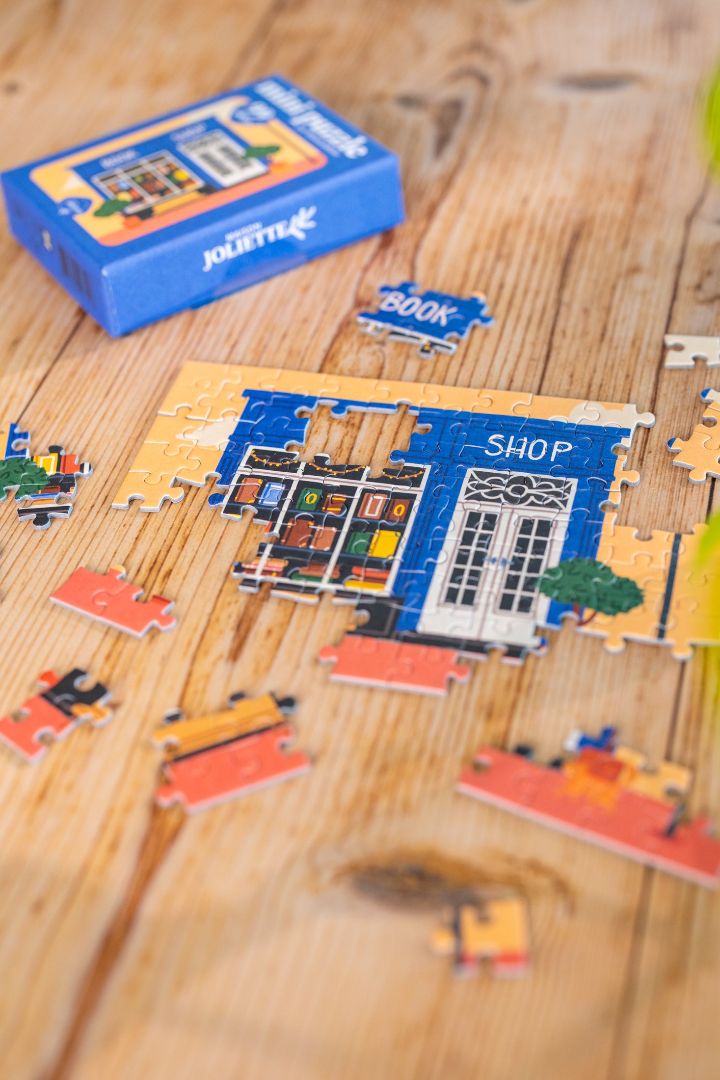 maison-joliette-book-shop-minipuzzle-99-teile-10-5x14-8-cm image 2