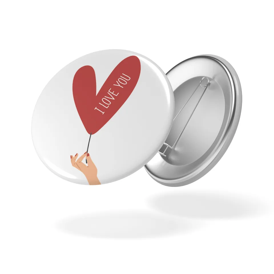 maison-joliette-badges-love-i-love-you-badge-32-mm-matt image 1