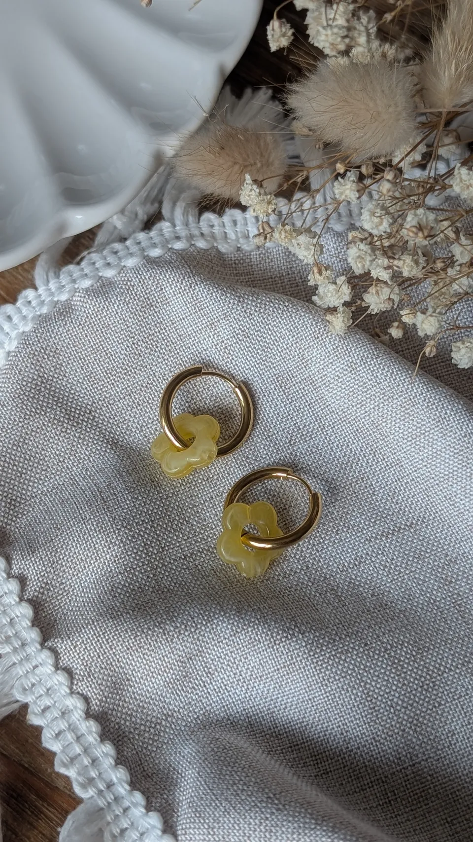 maison-joliette-m-li-m-lo-fleurette-ohrringe-gelb-transparent image 1