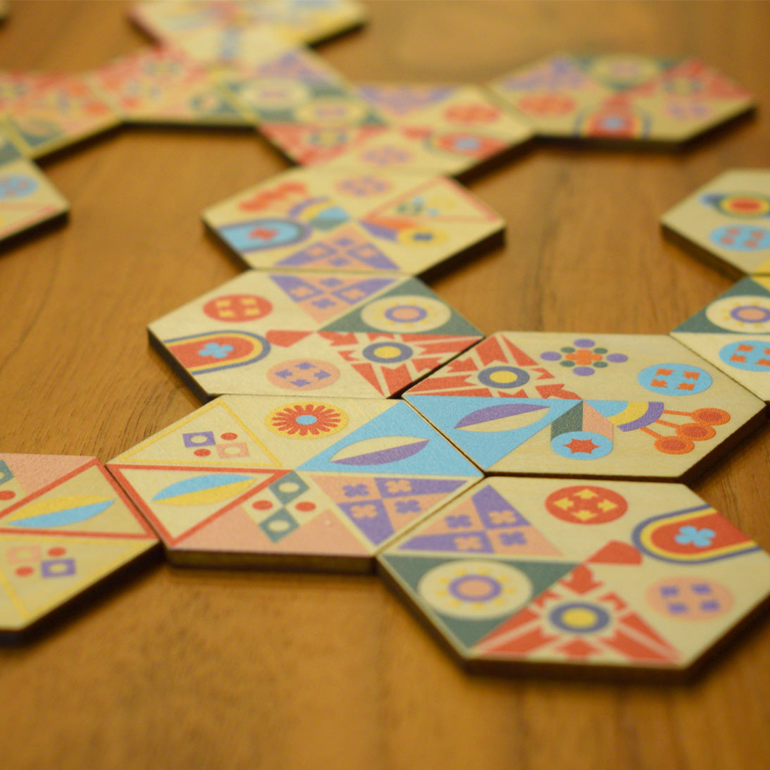 gibsons-tegula-brettspiel-mosaik-familienspiel-2-6-spieler image 2