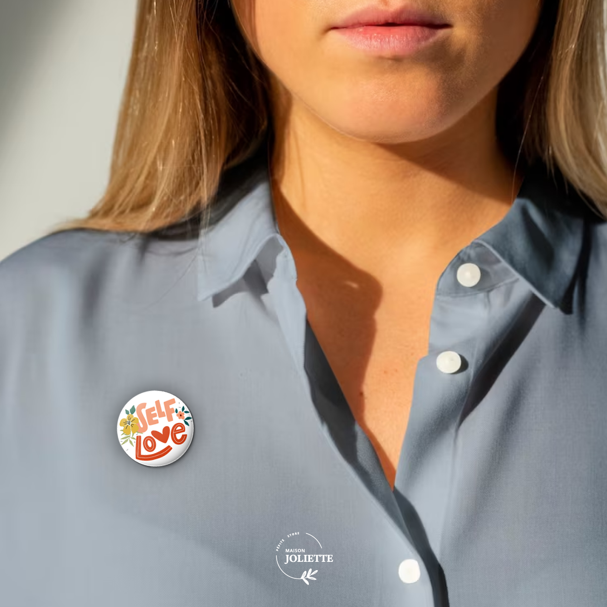 maison-joliette-floraison-self-love-button-32-mm-matt image 4