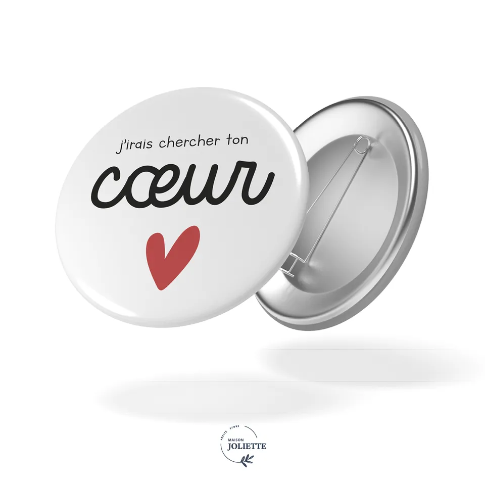 maison-joliette-love-coeur-badge-32-mm-matt-velours image 1