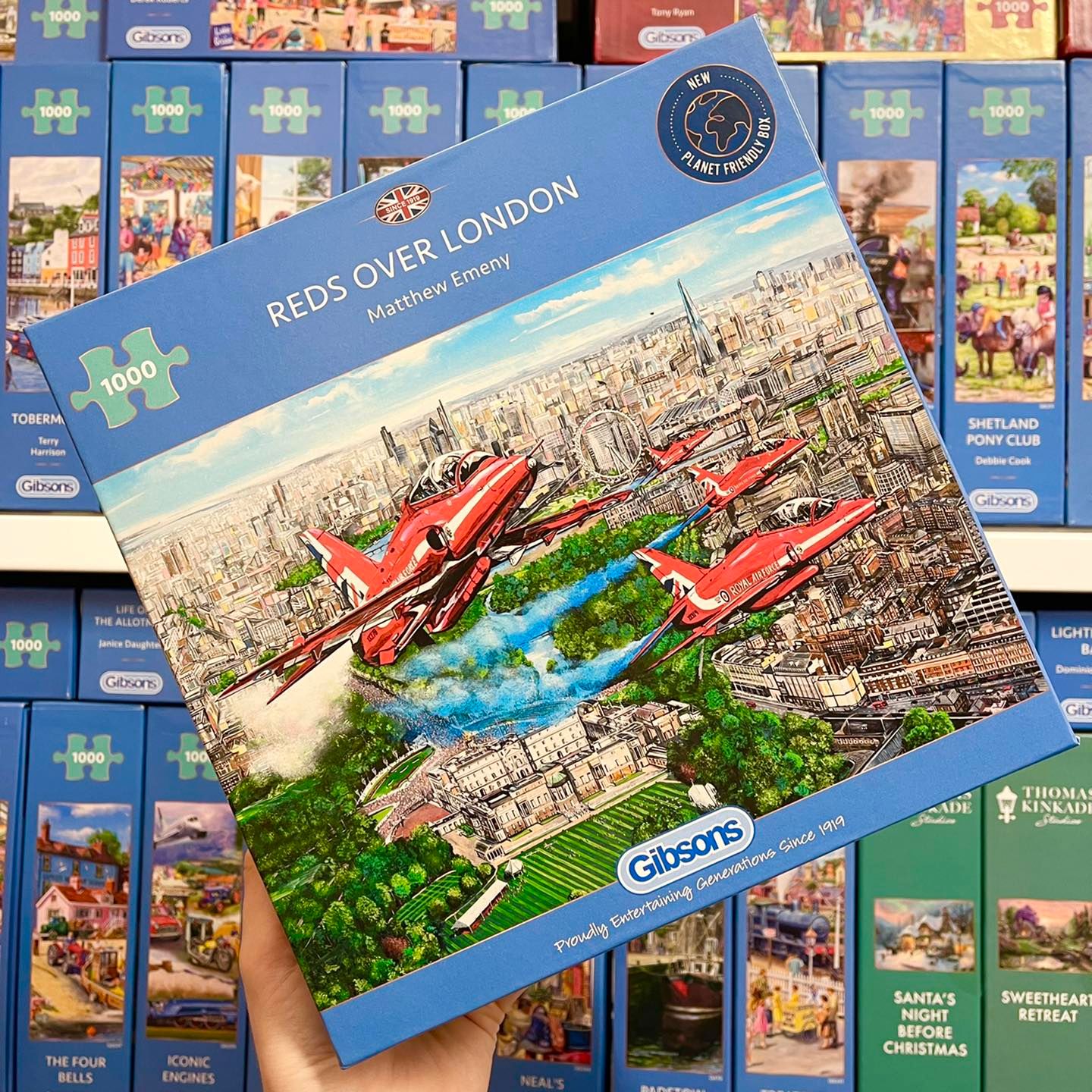 gibsons-traditional-reds-over-london-puzzle-1000-teile-flugzeuge image 3