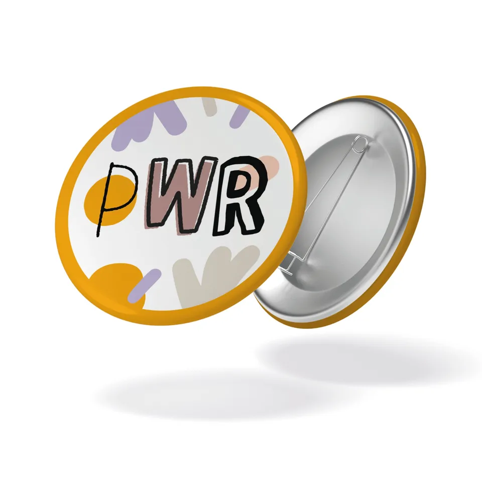 maison-joliette-l-atelier-pwr-badge-32-mm-anstecker image 1